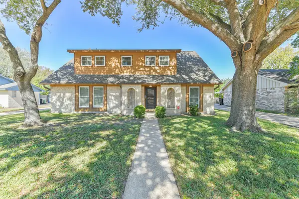 9314 Roos Road, Houston, TX 77036