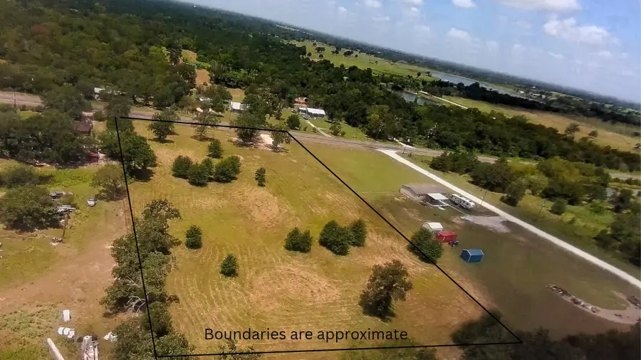 20514 Highway 90 N, Bedias, TX 77831 - #2
