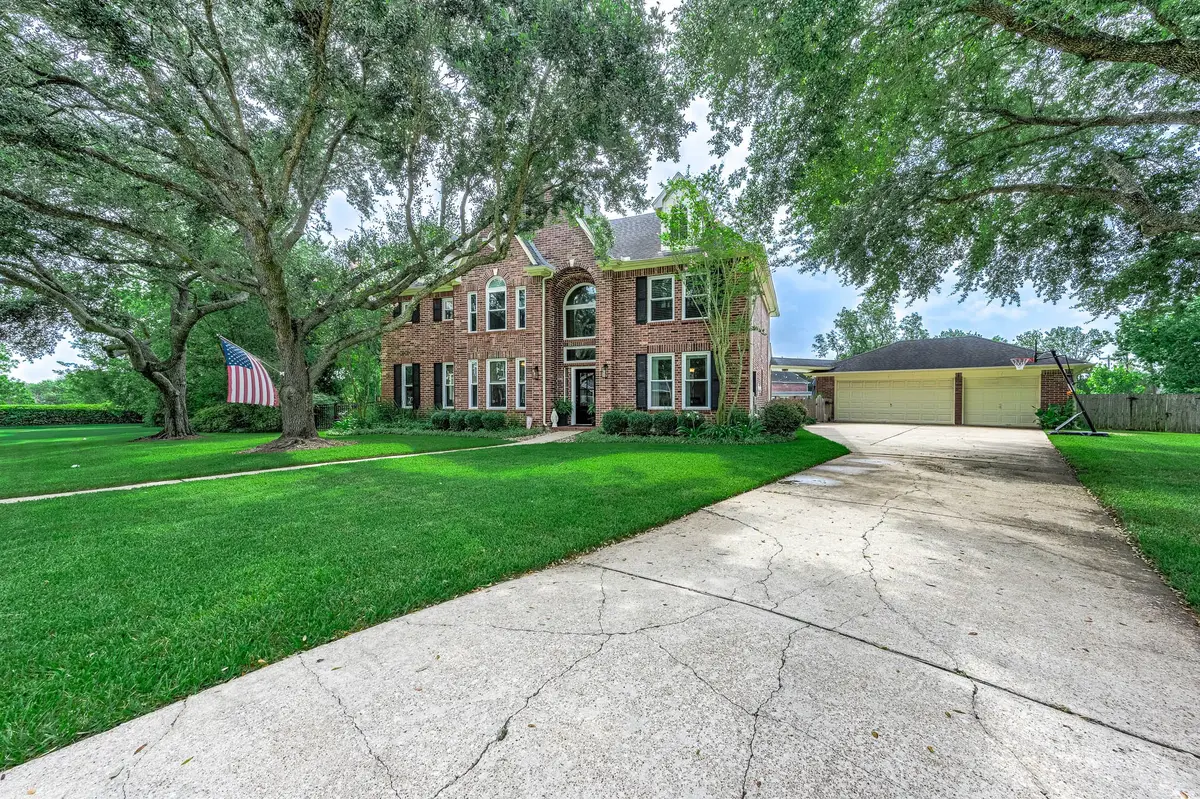 907 Middlecreek Street, Friendswood, TX 77546 - #1