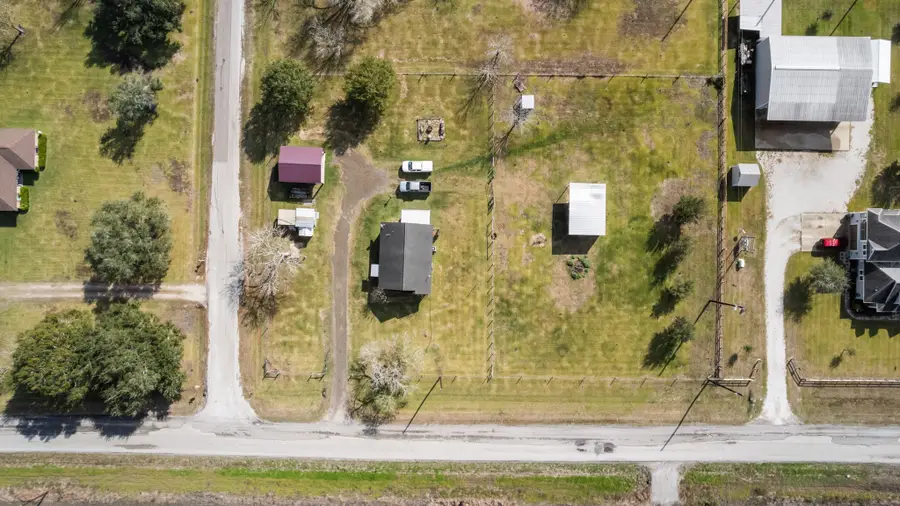 4727 Fenske Lane, Needville, TX 77461 - Image #2