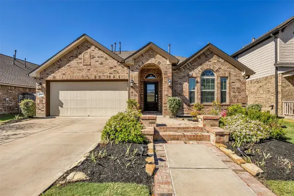 15415 Hill Country Oaks Lane, Cypress, TX 77433