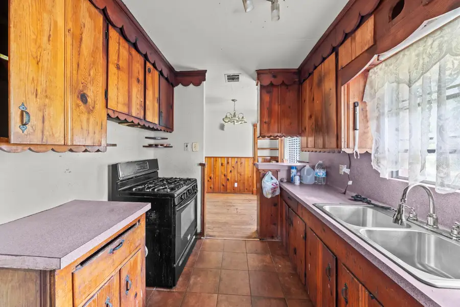 5810 Langley Road, Houston, TX 77016 - #3