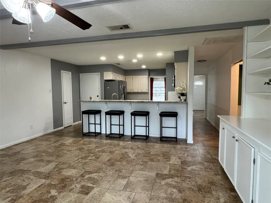 722 Seafoam Road, Houston, TX 77062 - #2