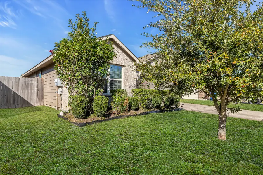 3419 Hollow Mist, Texas City, TX 77591 - Image #2