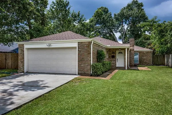10061 Timberwood Drive, Houston, TX 77080