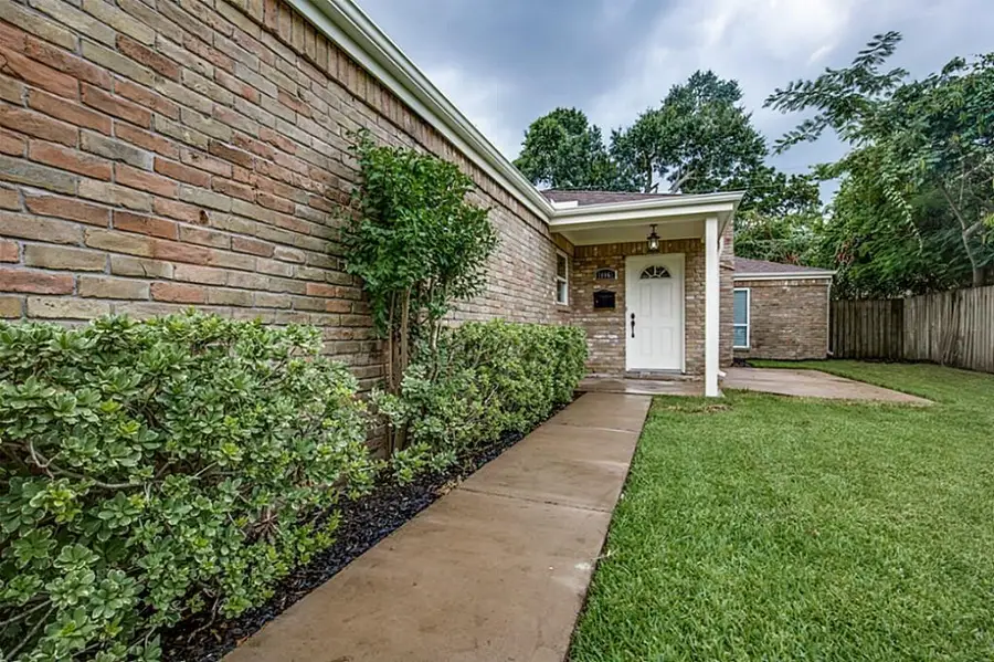 10061 Timberwood Drive, Houston, TX 77080 - #2