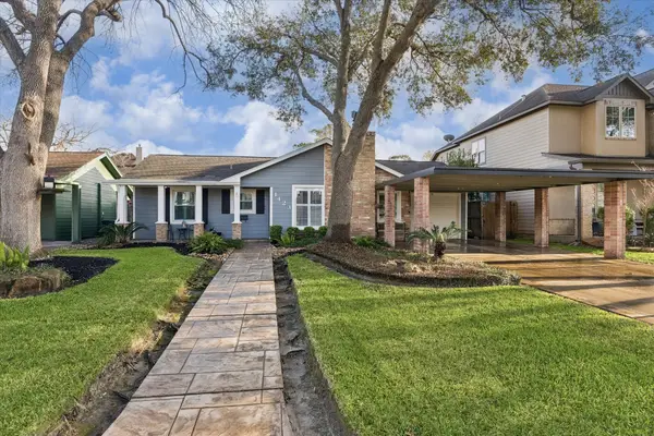 1423 Richelieu Lane, Houston, TX 77018