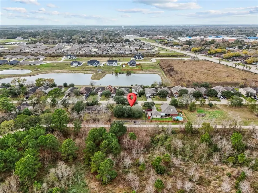 4206 Country Club Drive, Dickinson, TX 77539 - Image #3