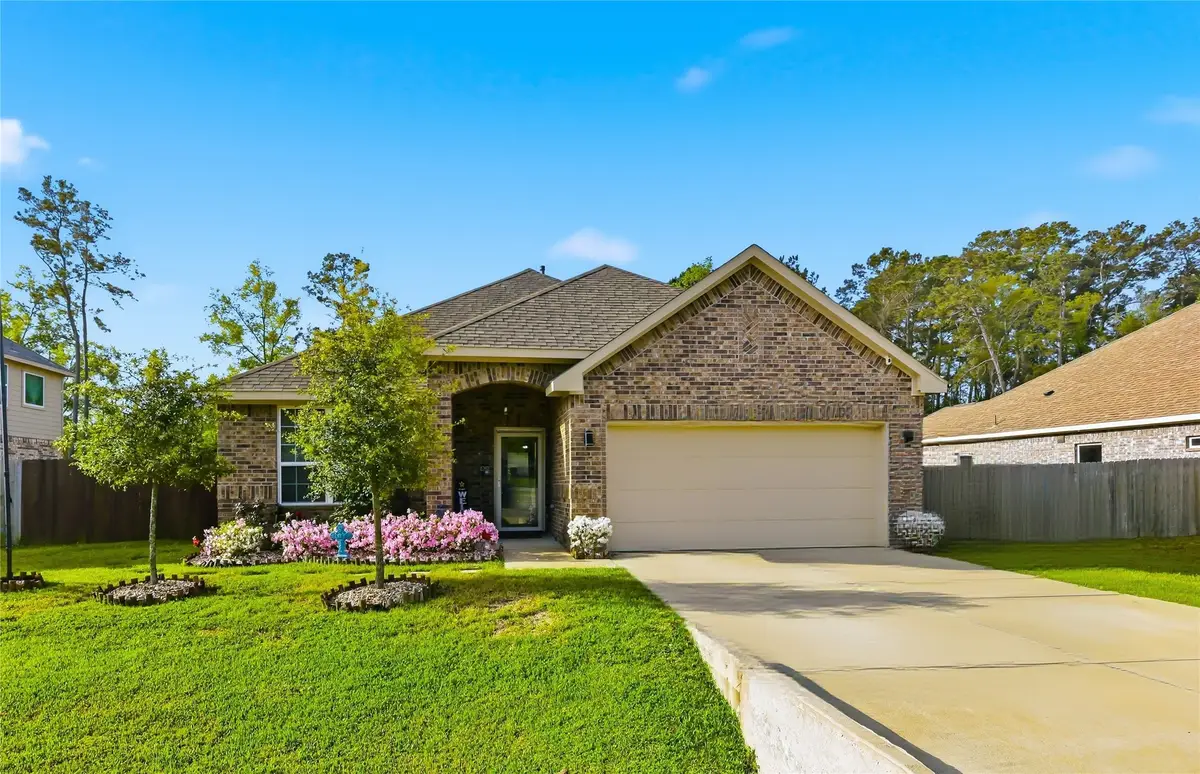 658 W Linnwood Drive, New Caney, TX 77357 - #1