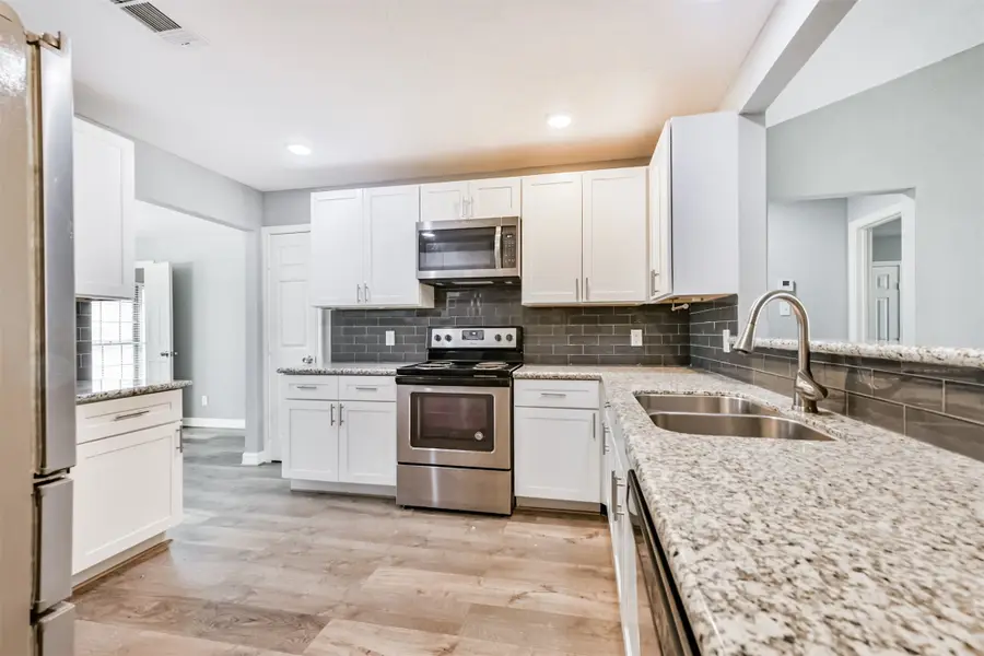 3102 Stacy Lane, Deer Park, TX 77536 - #3