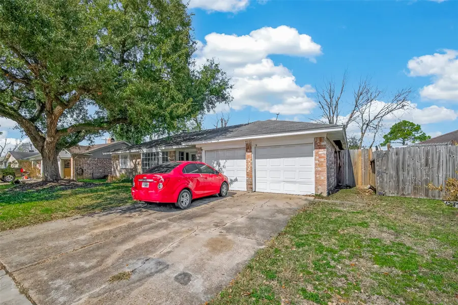 9326 Willow Meadow Drive, Houston, TX 77031 - #3