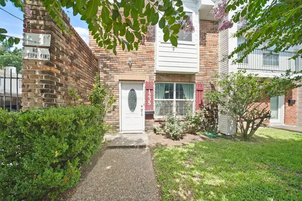 1235 Witte Road #8, Houston, TX 77055