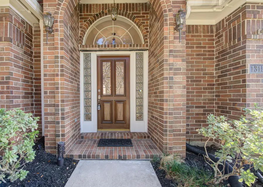 1315 Crescent Parkway Court, Houston, TX 77094 - Image #3