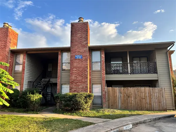 8918 Bissonnet Street #207, Houston, TX 77074