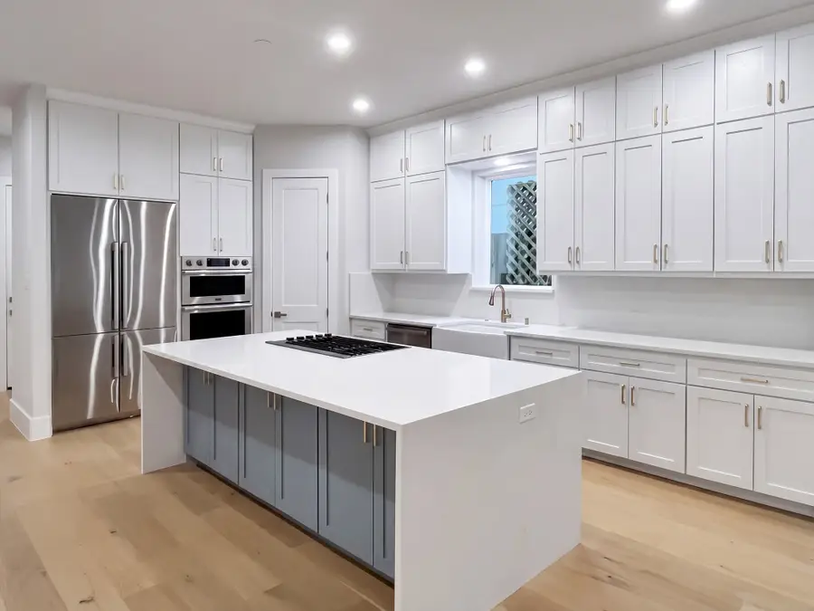 902 Knox Street #A, Houston, TX 77007 - #2