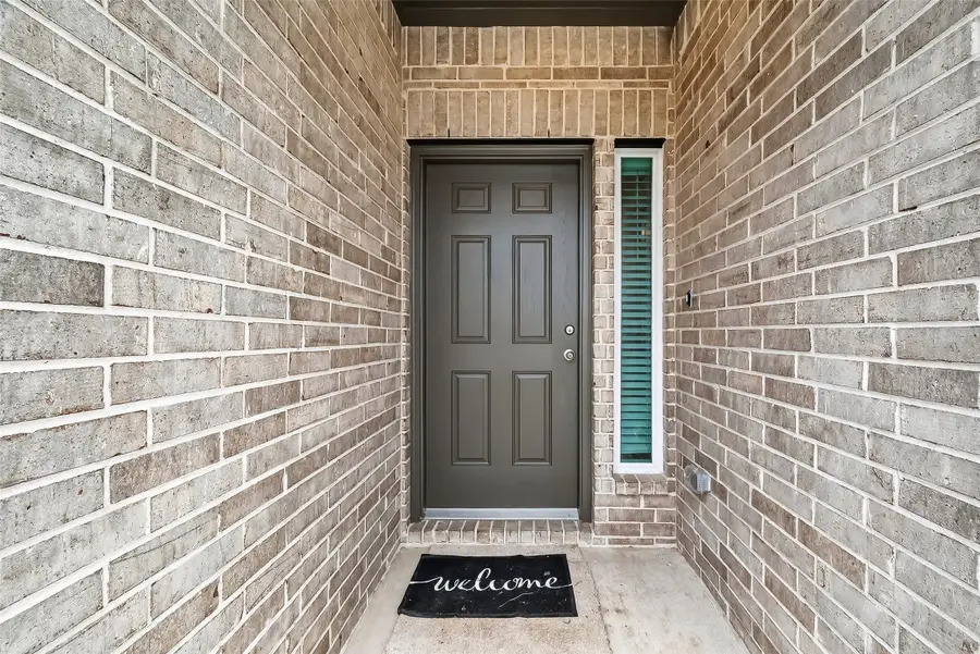 3402 Rolling River Drive, Baytown, TX 77521 - #3