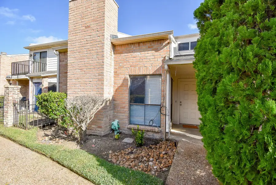 13427 Parkway Boulevard, Sugar Land, TX 77478 - Image #2