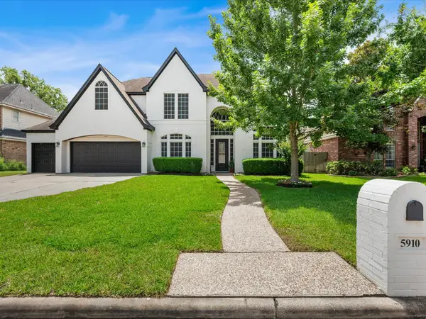 5910 Center Court Drive, Spring, TX 77379