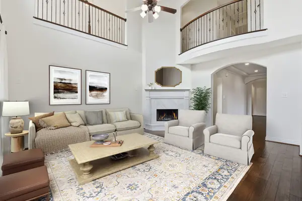 1515 Thornton Road, Houston, TX 77018