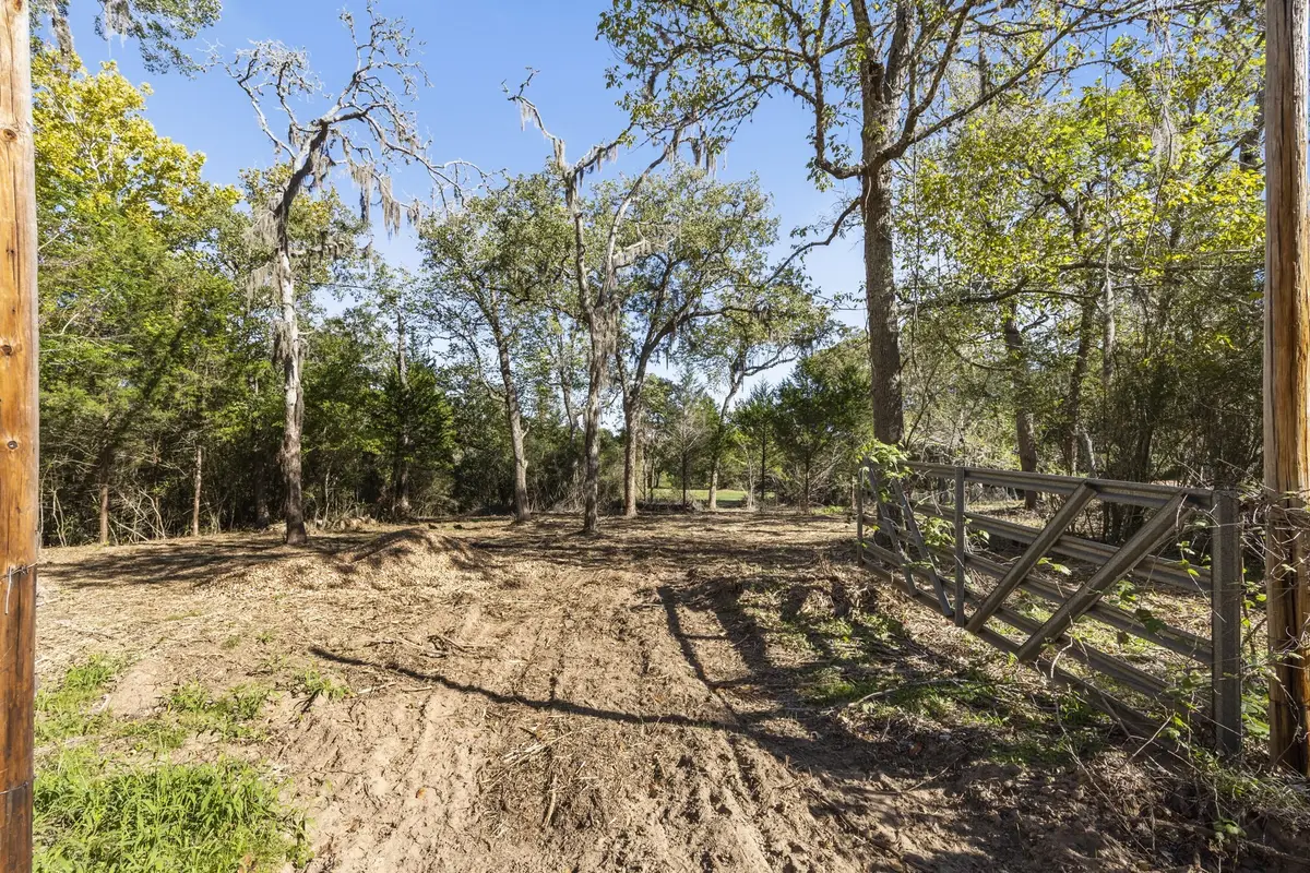 000 Dungens Milll Road, Columbus, TX 78934 - Image #1