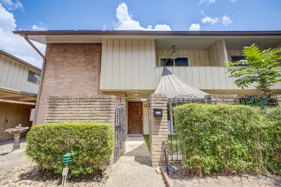 6338 Crab Orchard Road, Houston, TX 77057 - Image #2