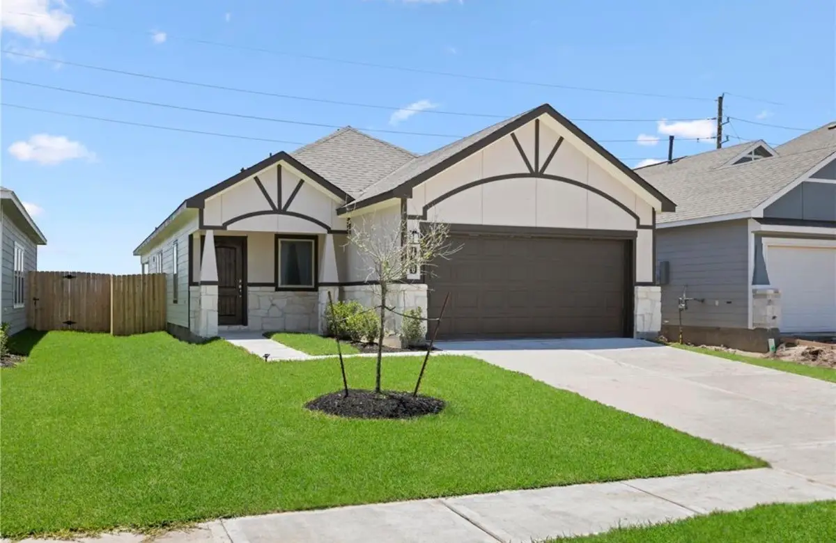 418 Zeus Mountains Drive, Crosby, TX 77532 - Image #1