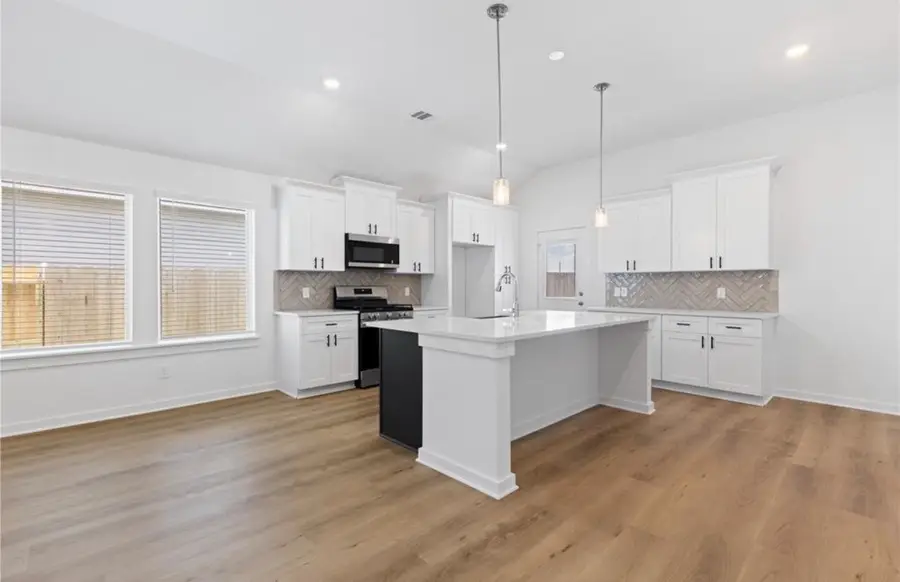 418 Zeus Mountains Drive, Crosby, TX 77532 - Image #2