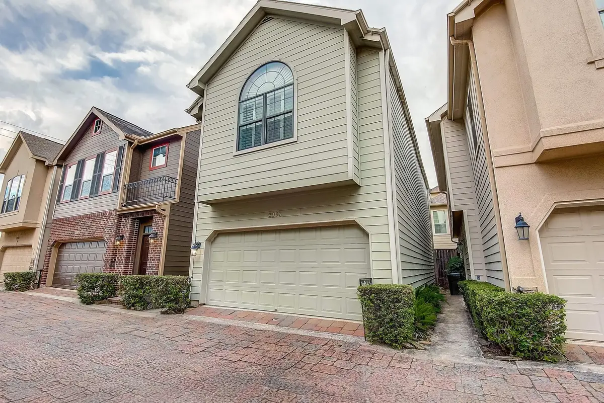 2905 Clinton Drive, Houston, TX 77020 - #1