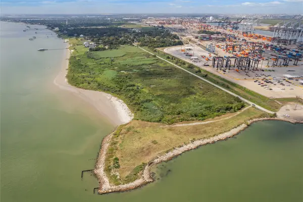 0 Hassman Street, La Porte, TX 77571