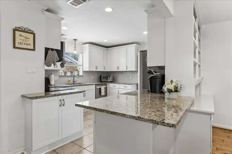 926 Ashford Parkway, Houston, TX 77077 - #2