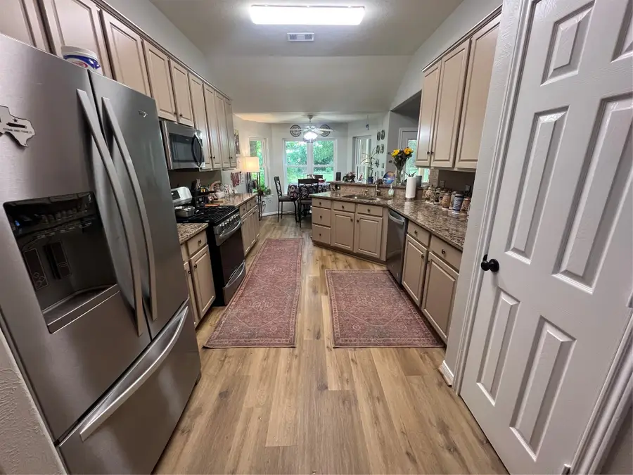 15884 Koenig, Southeast Montgomery, TX 77384 - Image #2