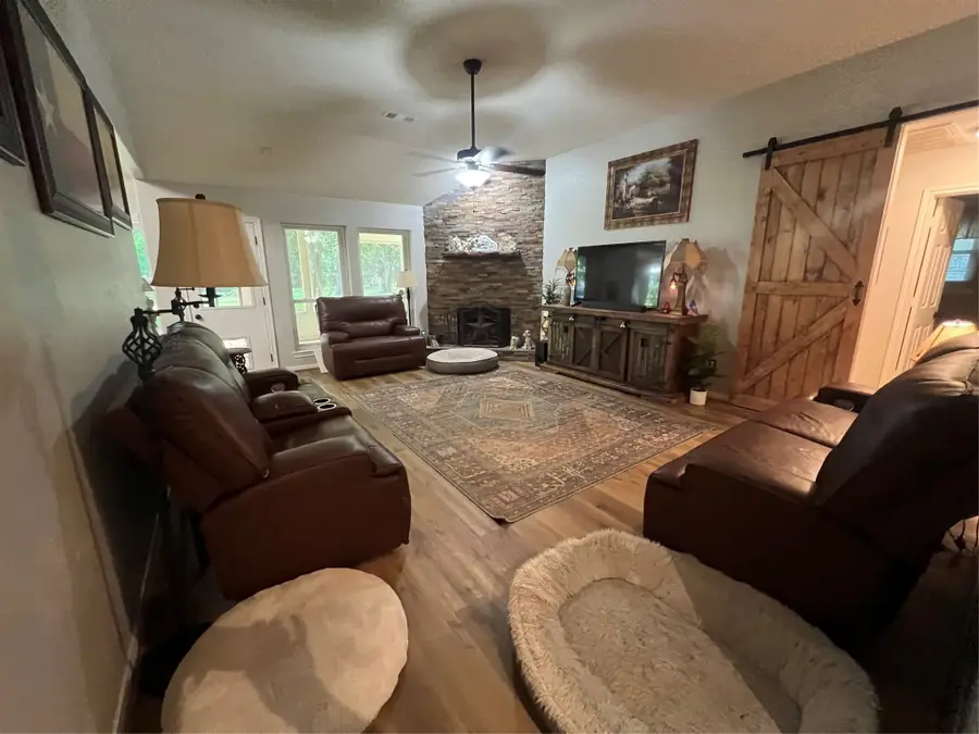 15884 Koenig, Southeast Montgomery, TX 77384 - Image #3