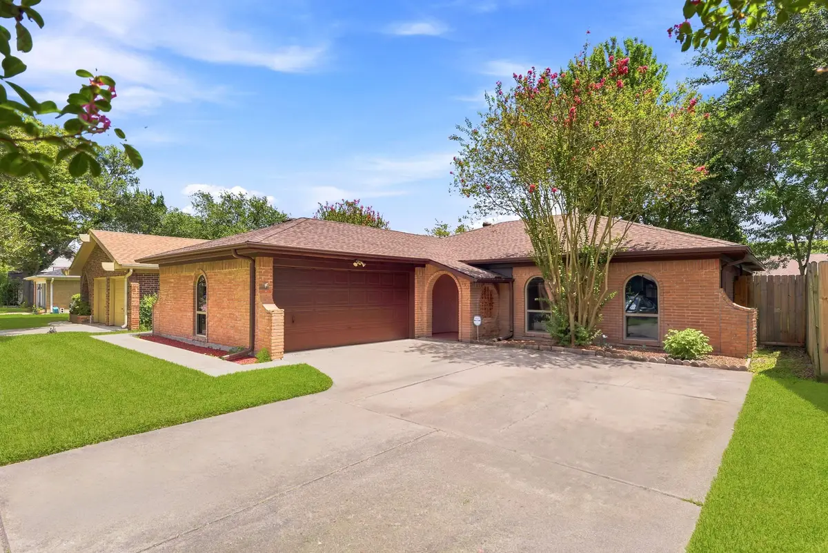 730 Seacliff Drive, Houston, TX 77062 - #1