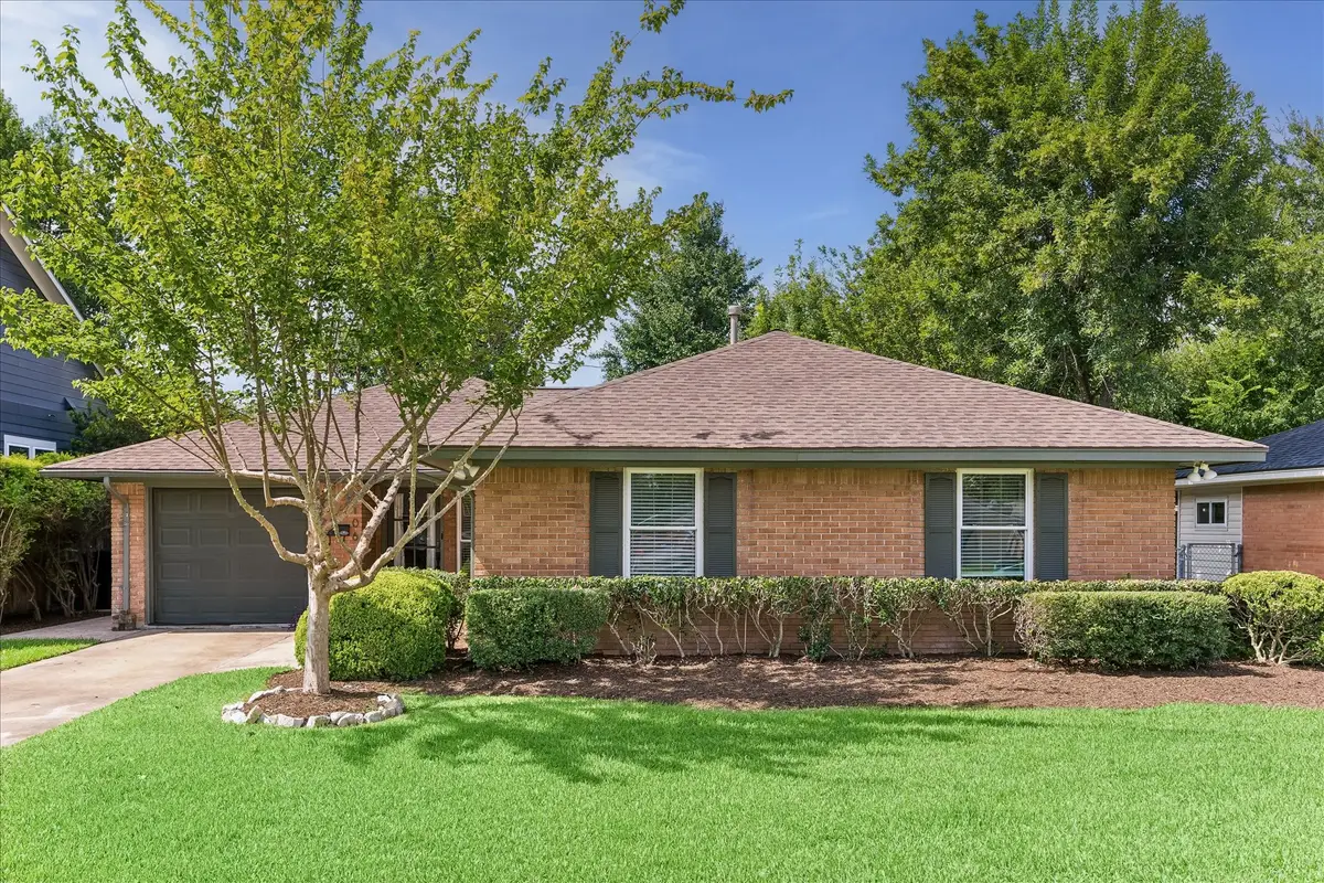 2106 Saxon Drive, Houston, TX 77018 - #1
