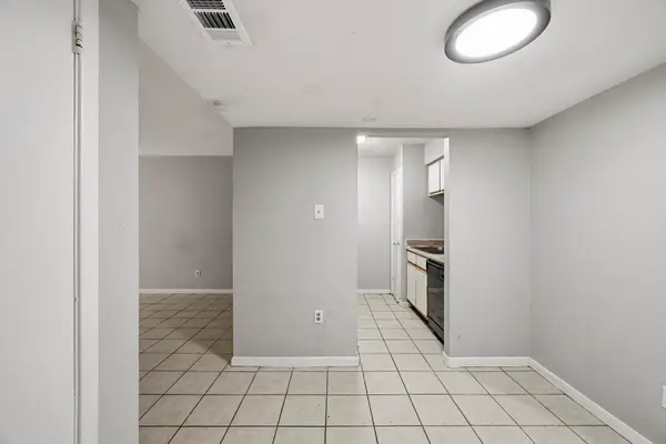 9616 Long Point Road #33, Houston, TX 77055