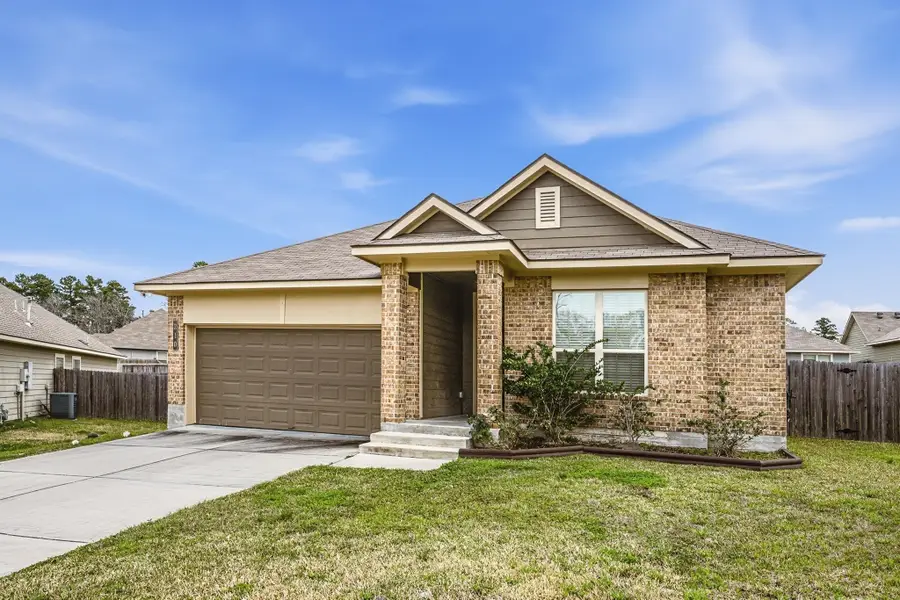 210 Doe Run Drive, Huntsville, TX 77320 - #2