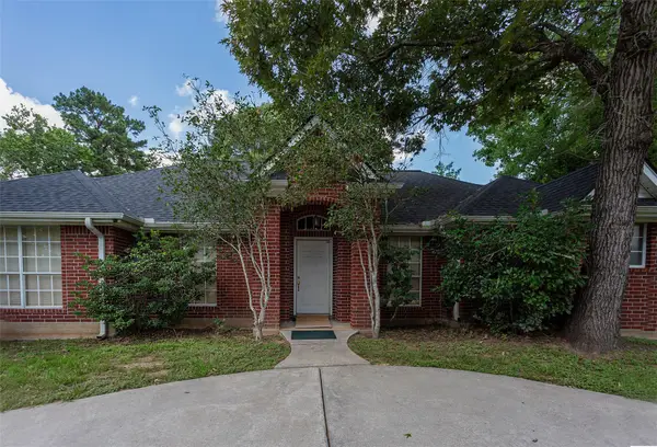 217 Tupelo Lane, Conroe, TX 77304