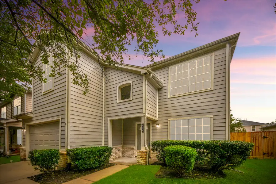 915 Grand Plains Drive, Houston, TX 77090 - #2