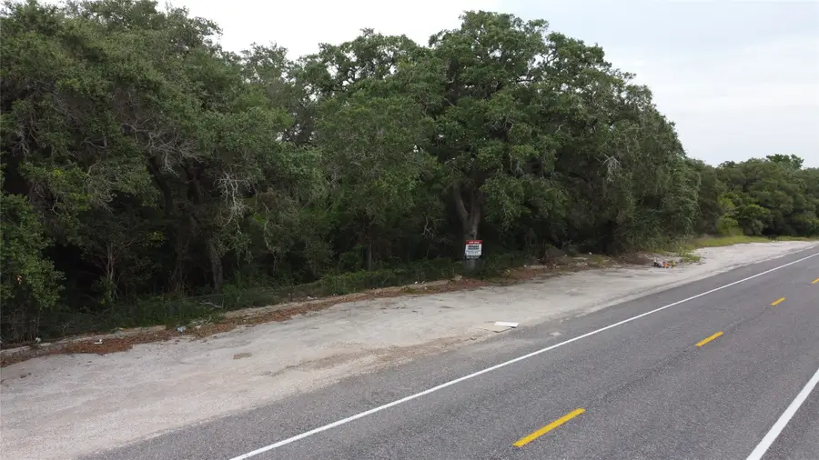 000 Garcitas Creek Road, Inez, TX 77968 - #2