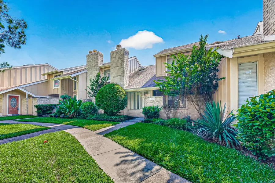 11677 Village Place Dr, Houston, TX 77077 - #2