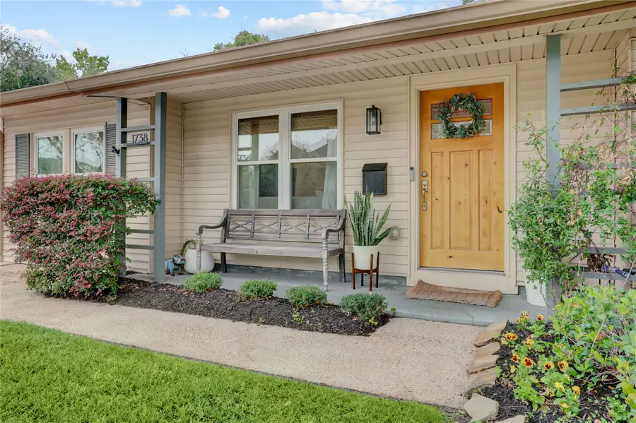1738 Wakefield Drive, Houston, TX 77018 - Image #2