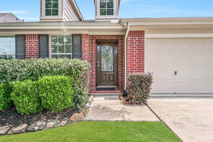 318 Lake Line Drive, Alvin, TX 77511 - #2