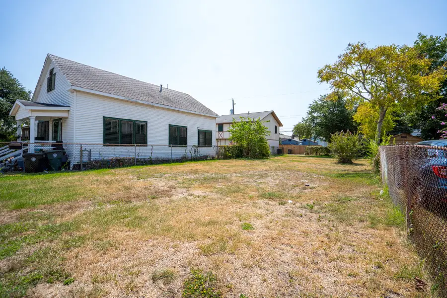 3615 Avenue N, Galveston, TX 77550 - #3