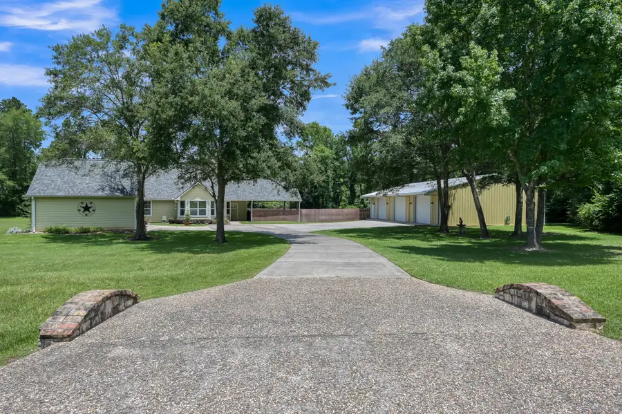 107 Ebner Lake Front Drive, Montgomery, TX 77316 - #3