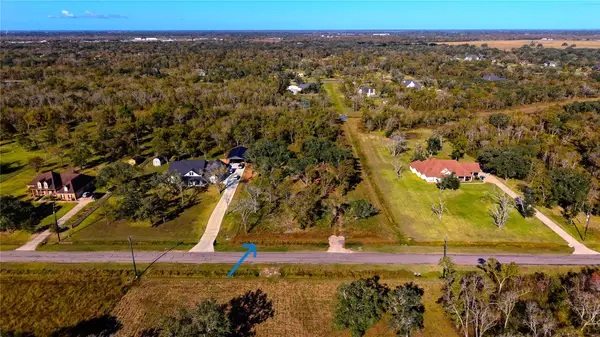 32002 Amberjack Drive, Richwood, TX 77515
