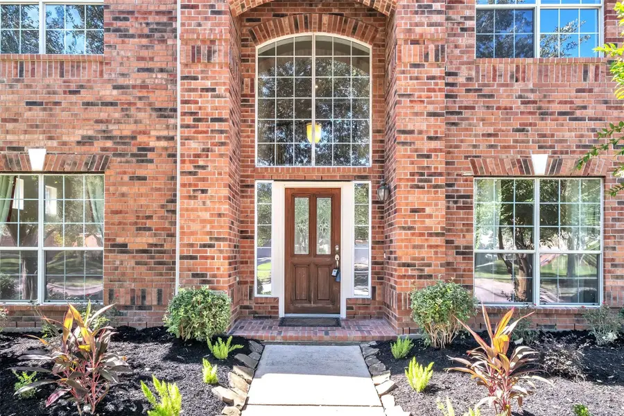 5303 Riverstone Crossing Drive, Sugar Land, TX 77479 - #2