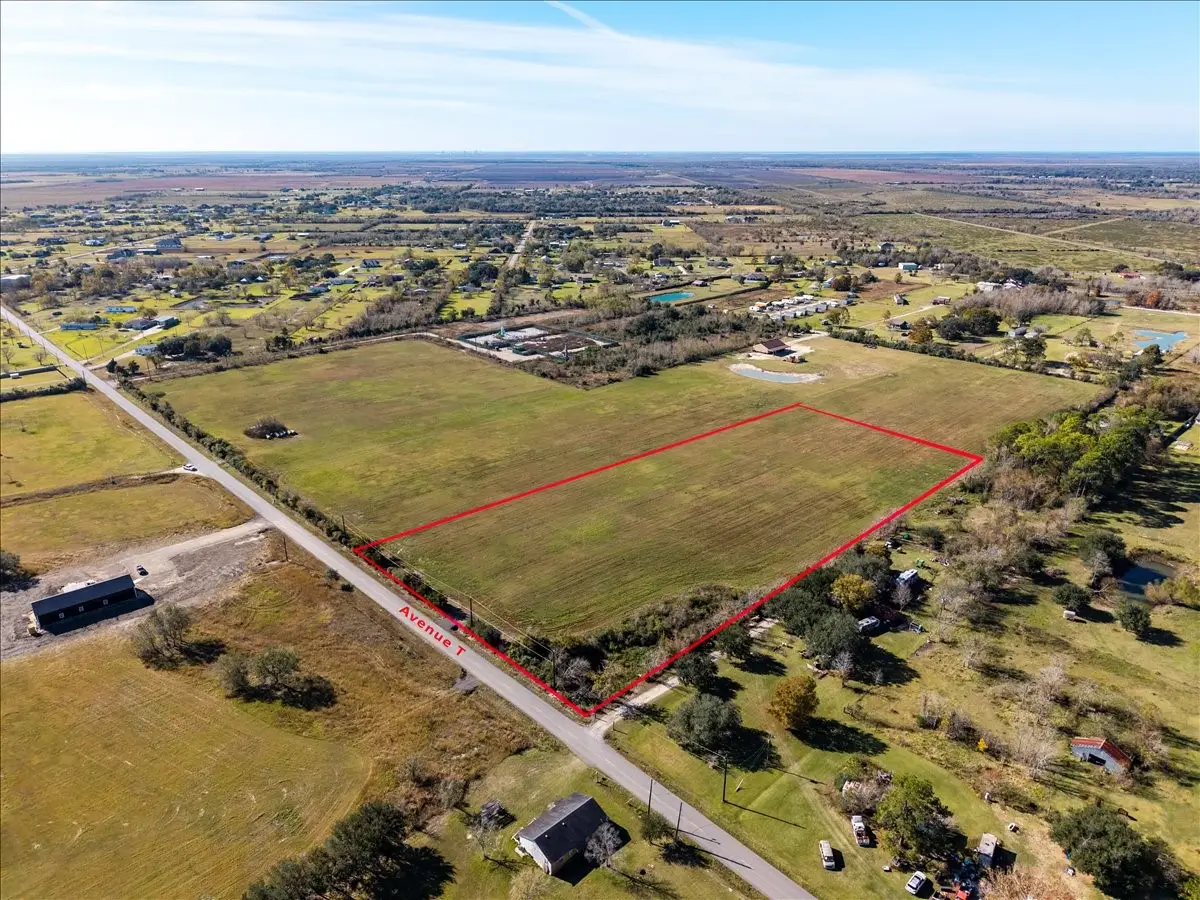 6730 Avenue T, Santa Fe, TX 77510 - #1