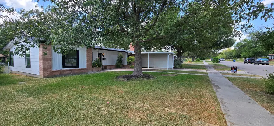 122 Locknere Lane, San Antonio, TX 78213 - Image #3