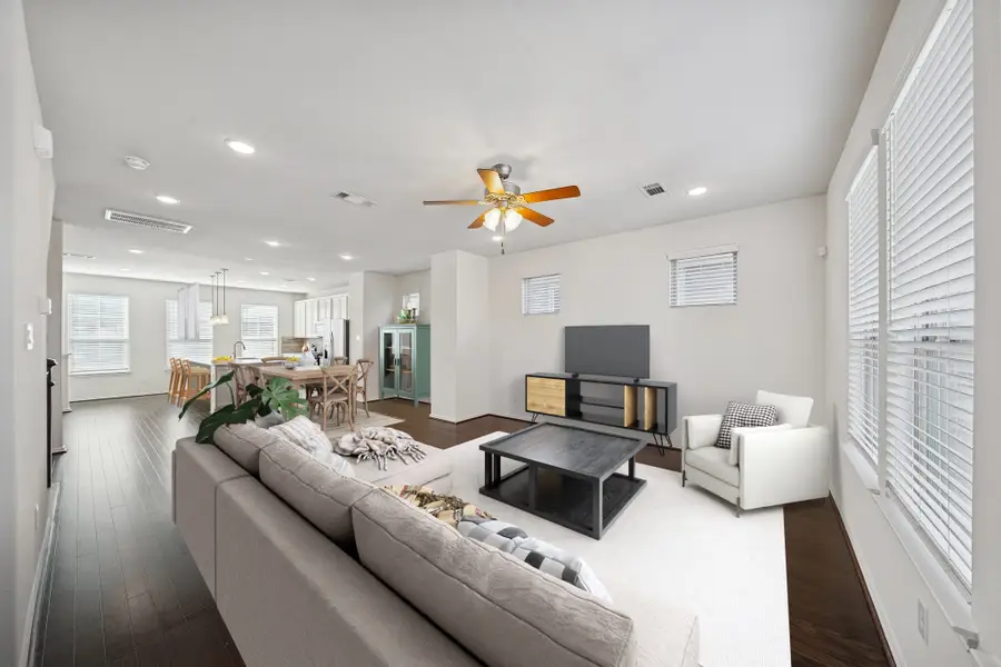 8604 Hollyoaks Creek Lane, Houston, TX 77063 - Image #3