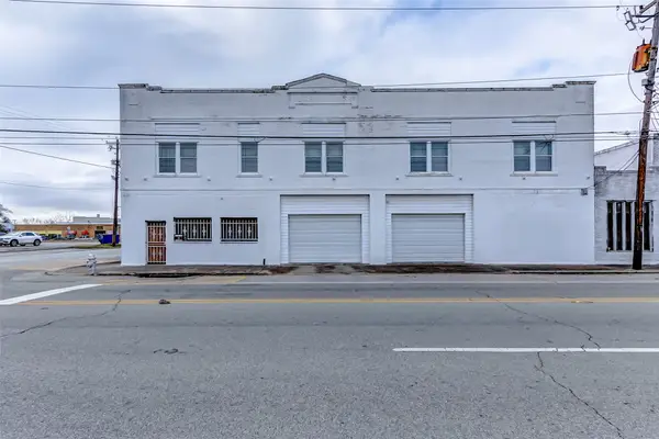 101 N Main Street, Baytown, TX 77520